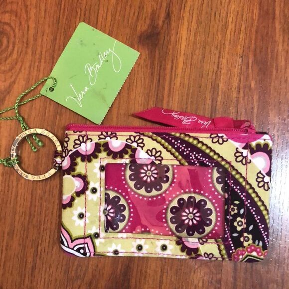 NWT Vera Bradley very berry zip ID case keychain. - Picture 1 of 7